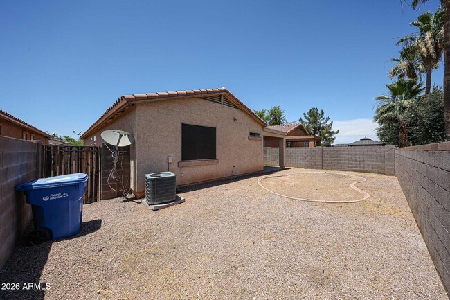 Building Photo - 6307 S 69th Glen