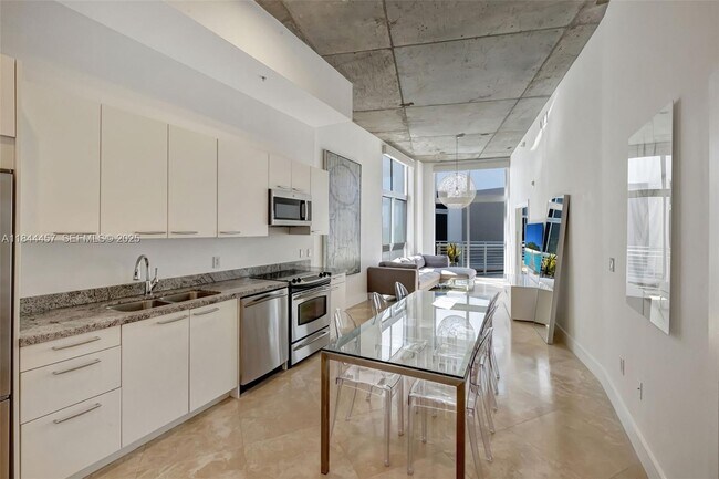 Building Photo - 2001 Meridian Ave