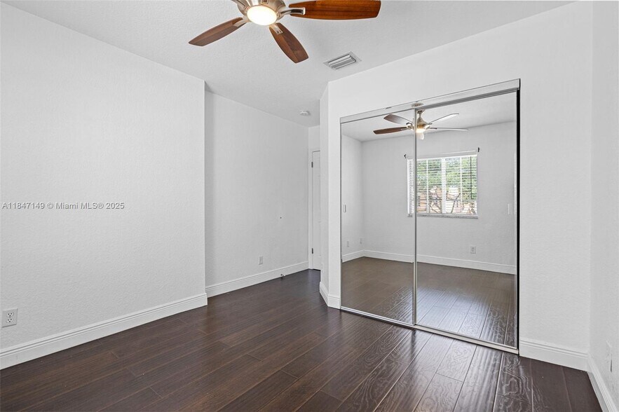 Building Photo - 2350 SW 86th Way