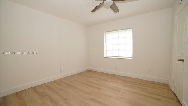 Building Photo - 4291 NW 9th Ave