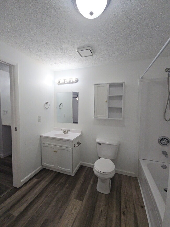 Building Photo - 2877 Mossy Brink Ct