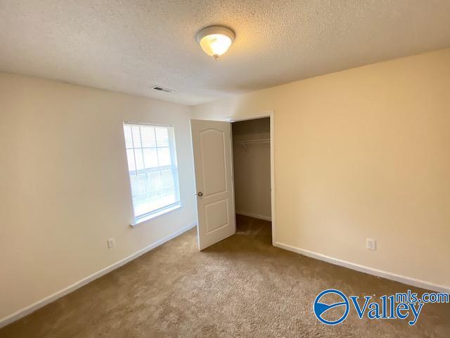Building Photo - 4828 SE Canterwood Dr