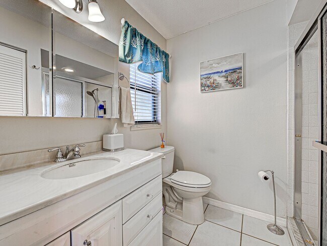 Building Photo - FURNISHED! 2BD/2BA/1CG in Vivienda West - a 55+Community