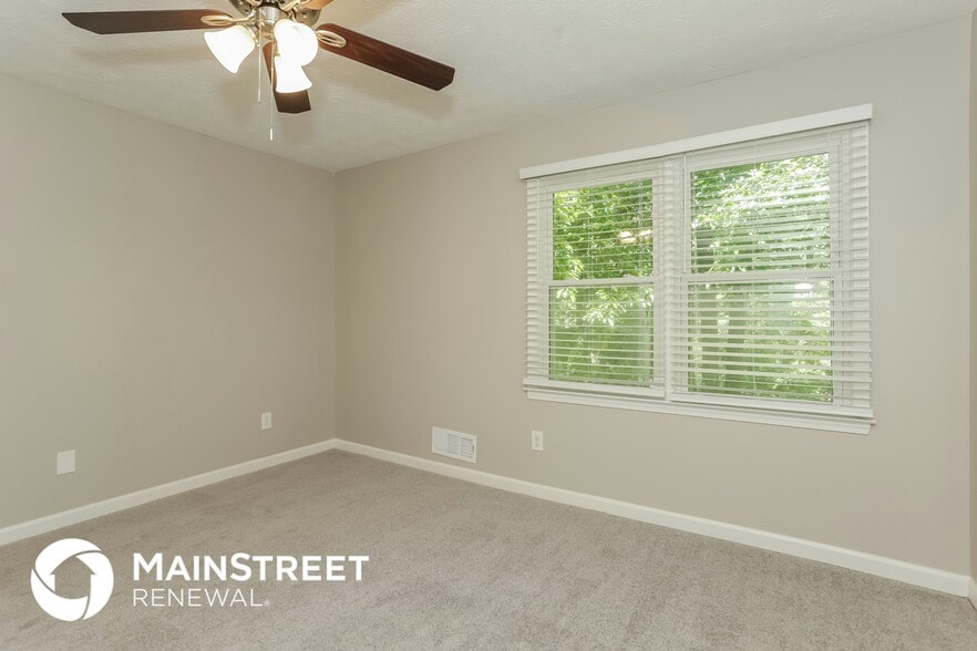 Building Photo - 3385 Revere Cir