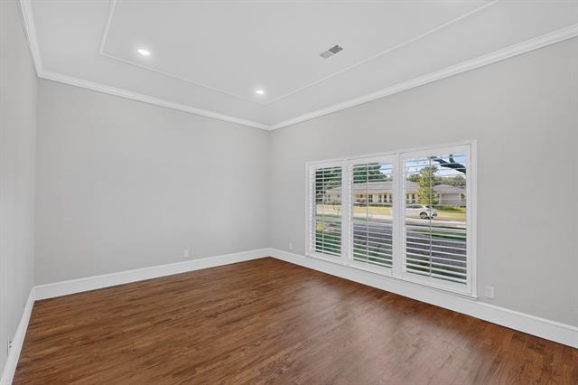 Building Photo - 6911 Gateridge Dr