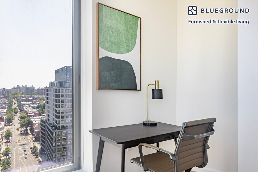 Building Photo - 545 Vanderbilt Ave