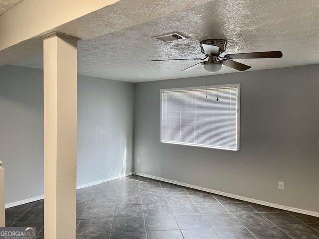 Building Photo - 1719 Cumberland Valley Dr SE