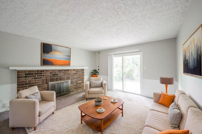 Building Photo - 3026 Osceola Ln
