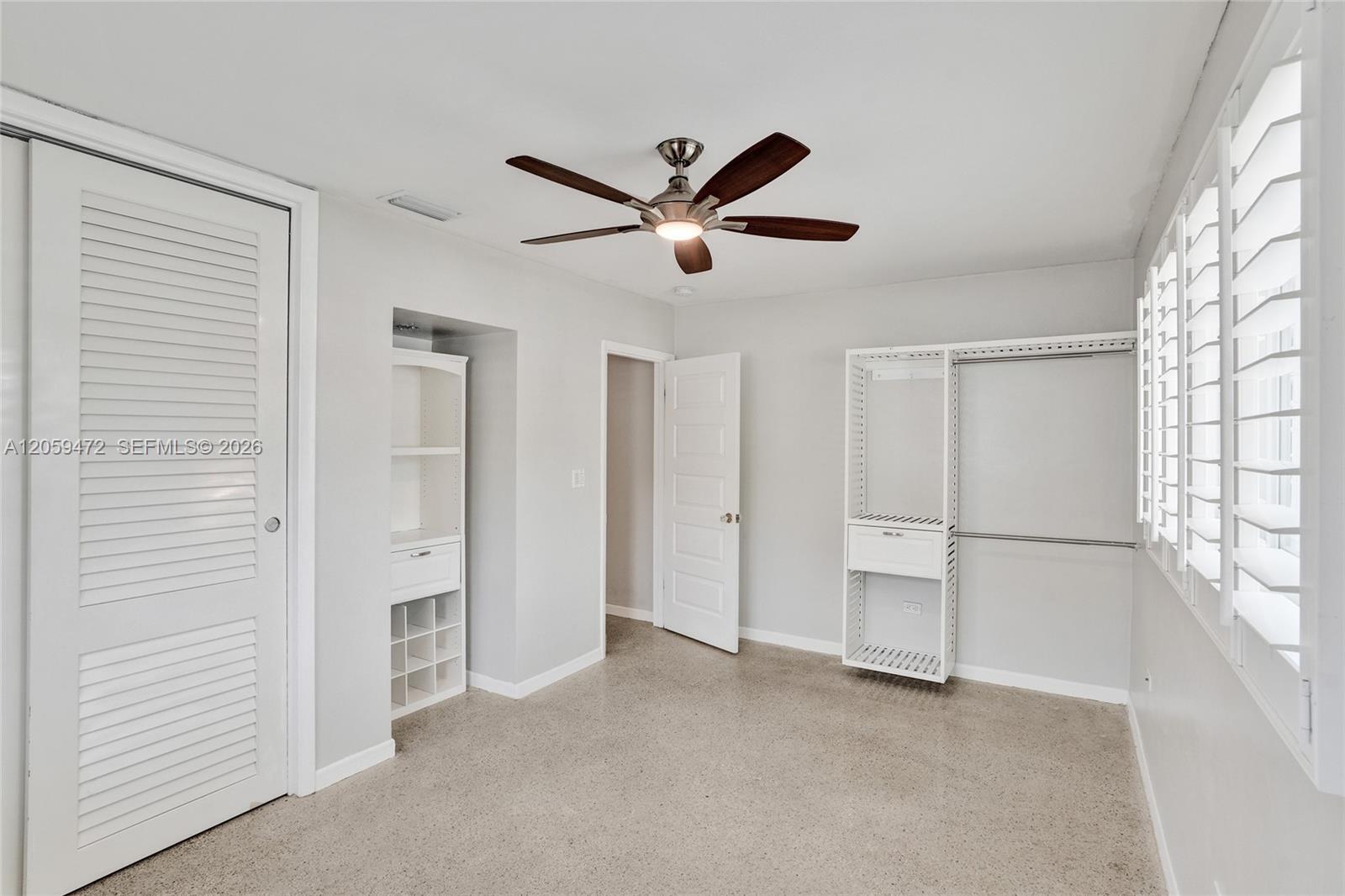Building Photo - 9350 SW 48th St