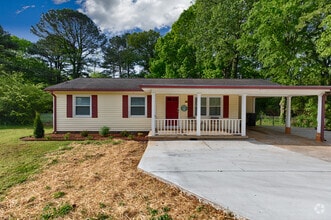 Building Photo - 8143 Old Madison Pike