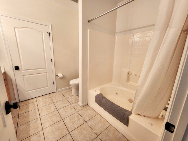 Building Photo - Call Rashida Clarke at 757-325-9880 for more information