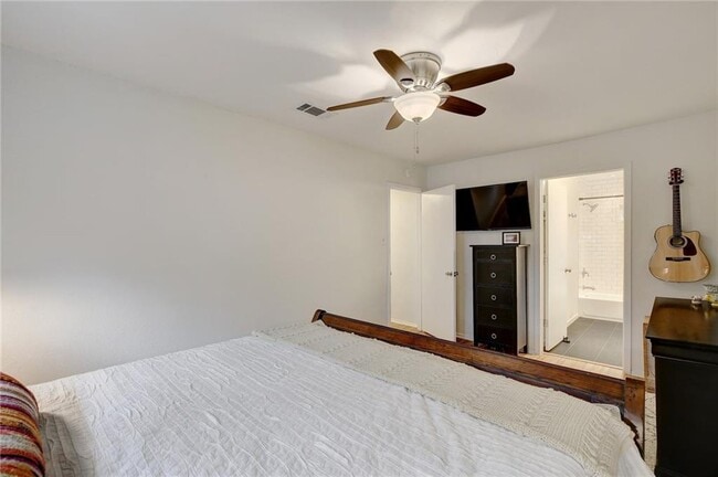 Building Photo - 9019 Wagtail Dr