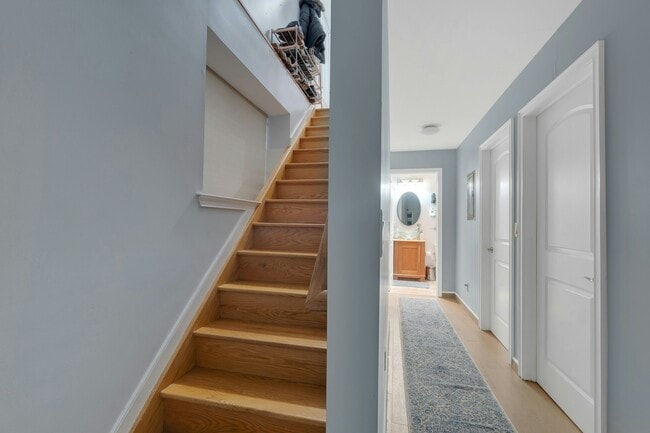 Building Photo - 439 2nd St