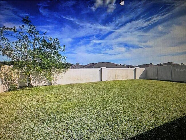 Building Photo - 4058 Silverstream Terrace