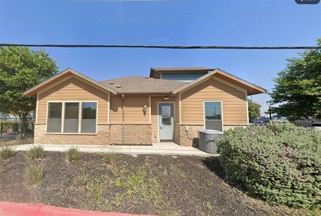 Building Photo - 163 Yucca Trailer Park Rd