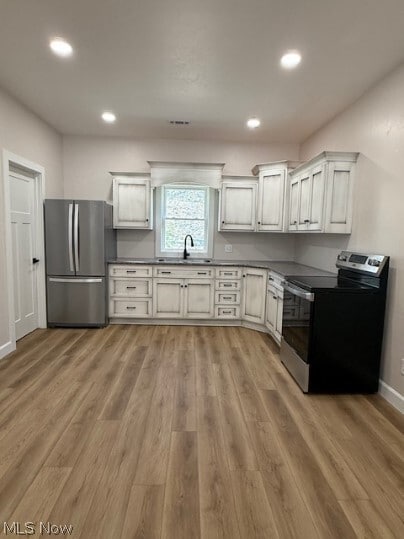 Building Photo - 7071 Township Rd 466