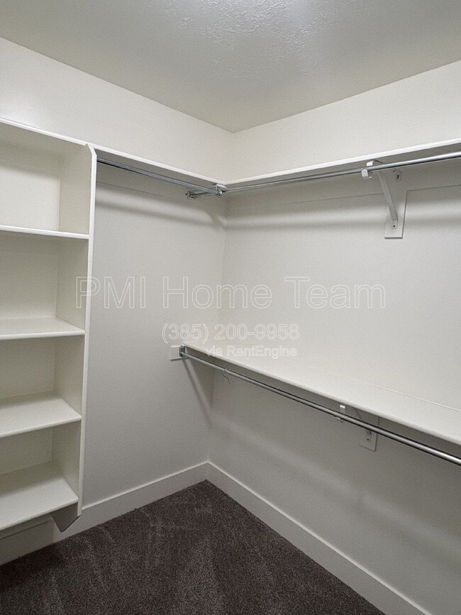 Building Photo - 651 W 1900 S