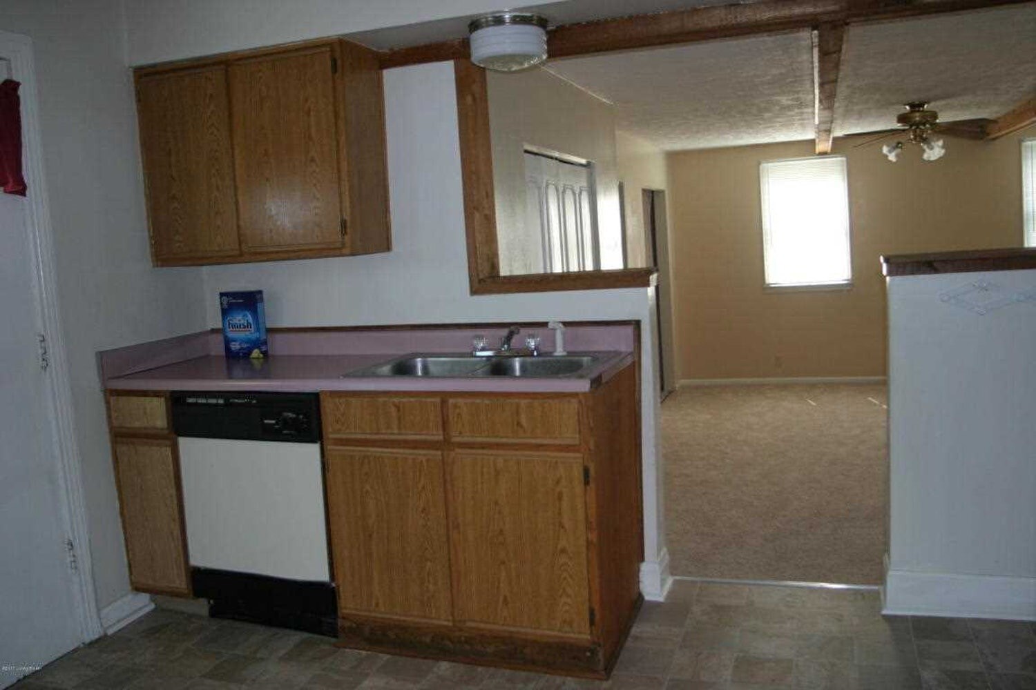 Building Photo - 2658 Rowan St