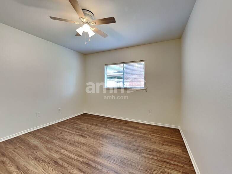 Building Photo - 4713 Bridlewood Ln