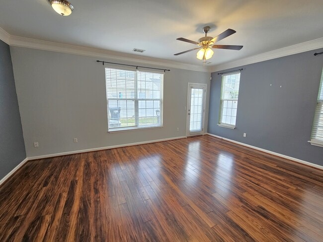 Building Photo - 308 Cumulus Ct
