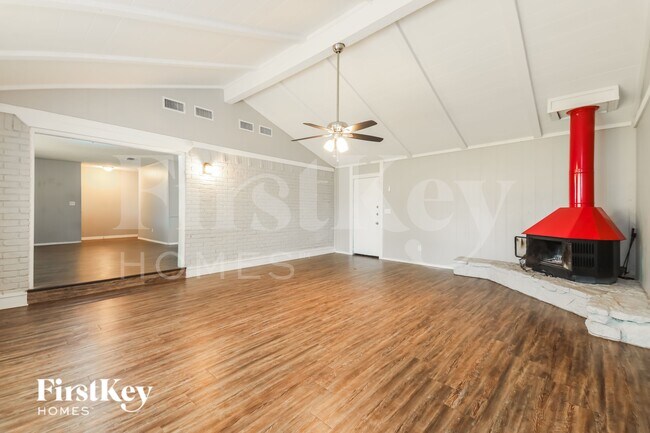 Building Photo - 2813 Silver Meadow Ln
