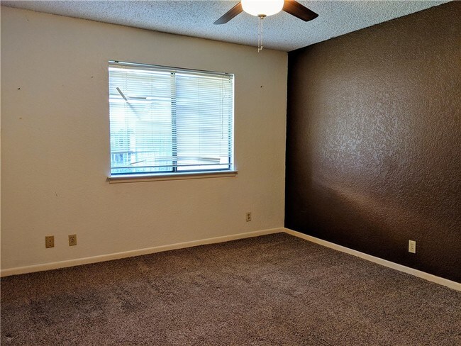 Building Photo - 2306 Pena Cove