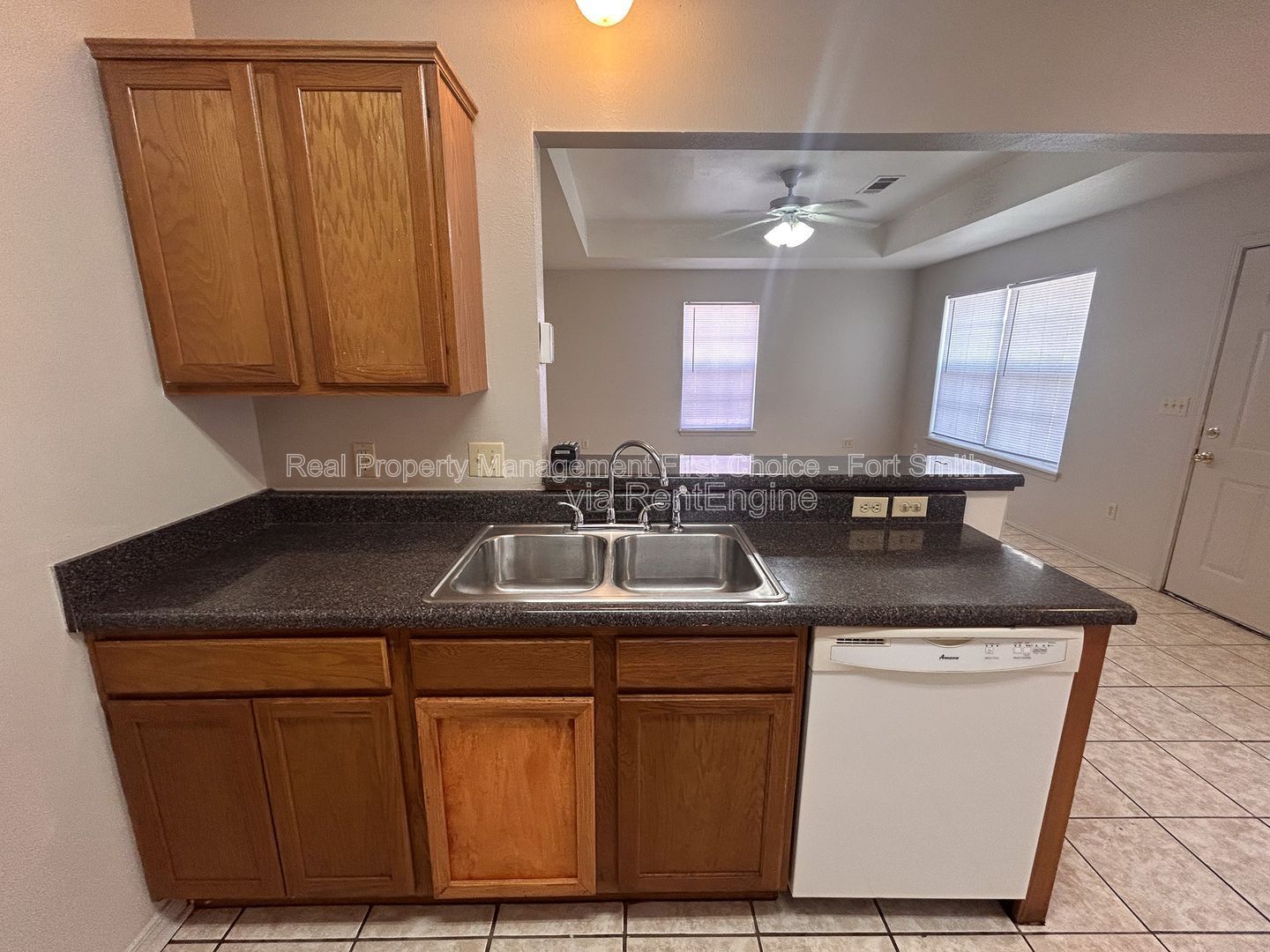 Building Photo - 1857 Brazil Ave