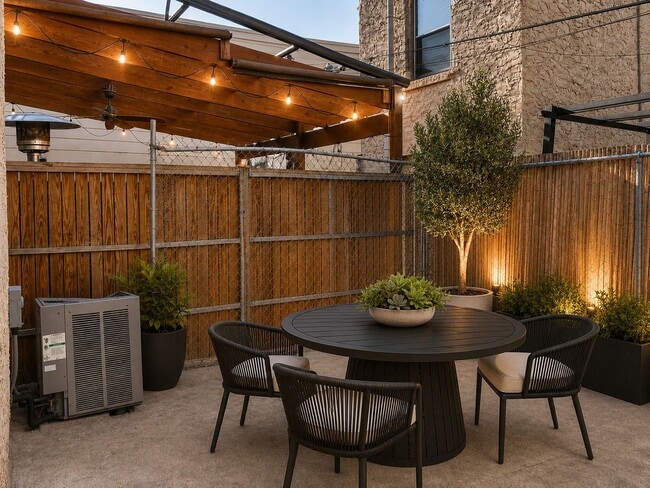 Building Photo - Three-Bedroom Graduate Hospital Home with Finished Basement and Private Patio