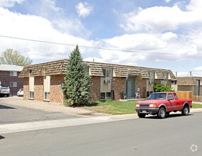 Building Photo - 5339 S Elati St