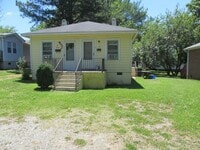 Building Photo - Chapel Hill/1BR Duplex S. Merritt Mill AVAIL