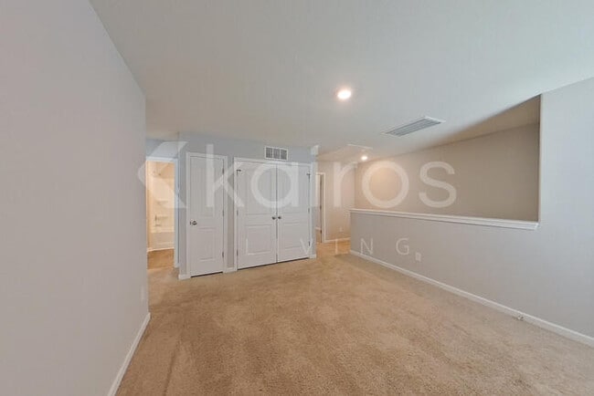 Building Photo - 1422 Native Gdn Rd