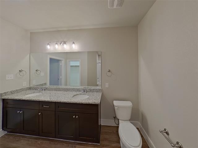 Building Photo - 10381 Ft Ewell Trl