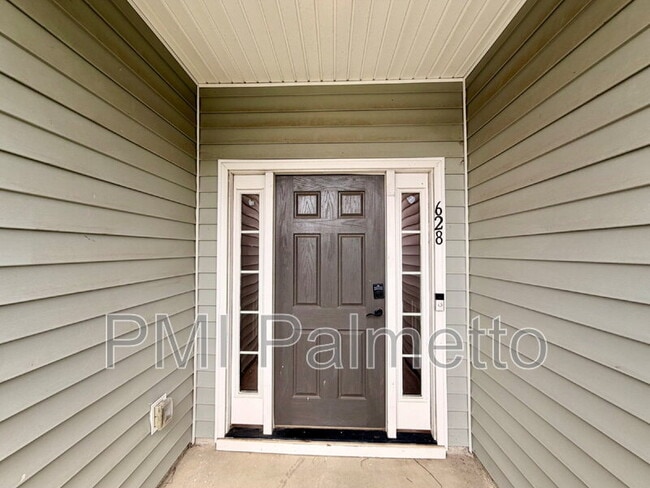 Building Photo - 628 Colston Rd