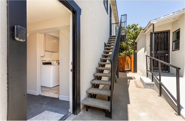 Access to laundry facility - 1005 Calzona St
