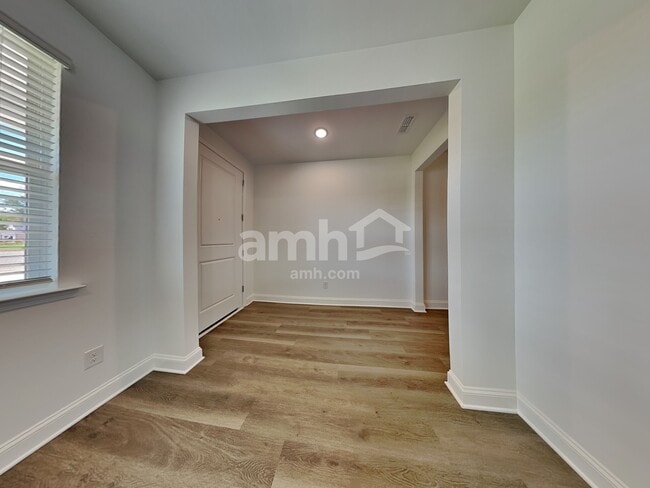 Building Photo - 4141 Autumn Cove Dr