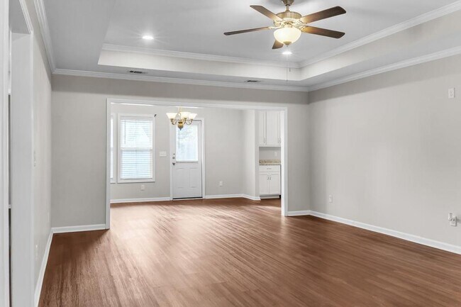 Building Photo - 1739 Eli Pl