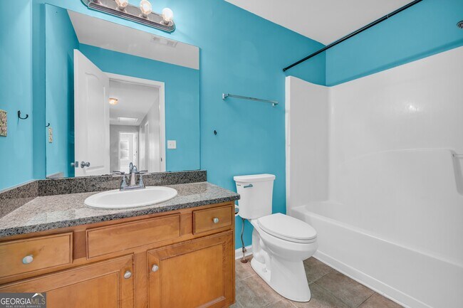 Building Photo - 816 Kaitlyn Dr