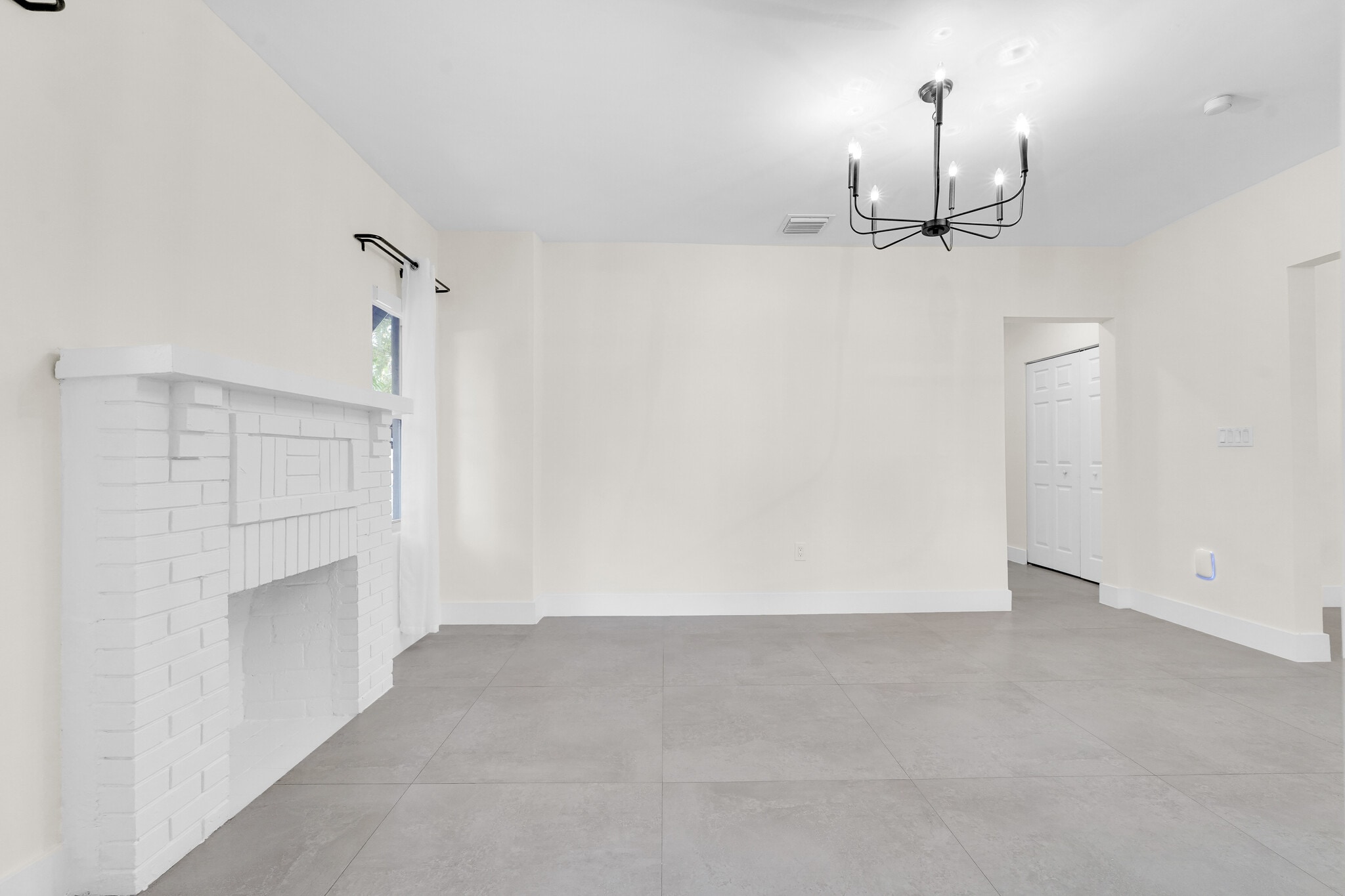 Building Photo - 52 NW 47th Ter