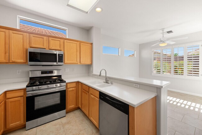Building Photo - 78872 Canyon Vista