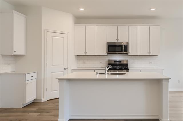 Building Photo - 1205 Gladespring Ln