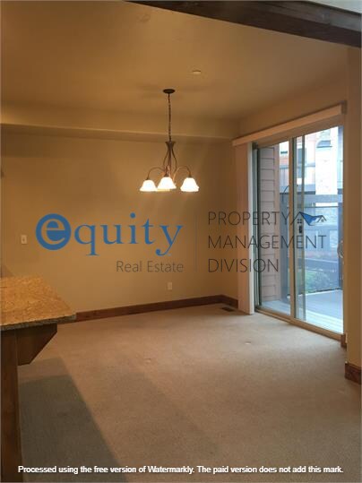 Building Photo - 8129 Courtyard Loop