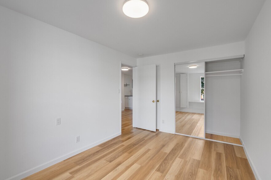 Building Photo - 22 Montezuma St