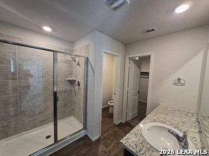 Building Photo - 120 Middle Grn Lp
