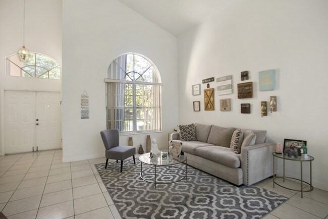 Building Photo - 11012 NW 59th St