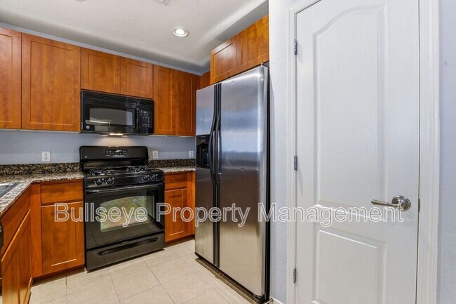 Building Photo - 2302 N Central Ave