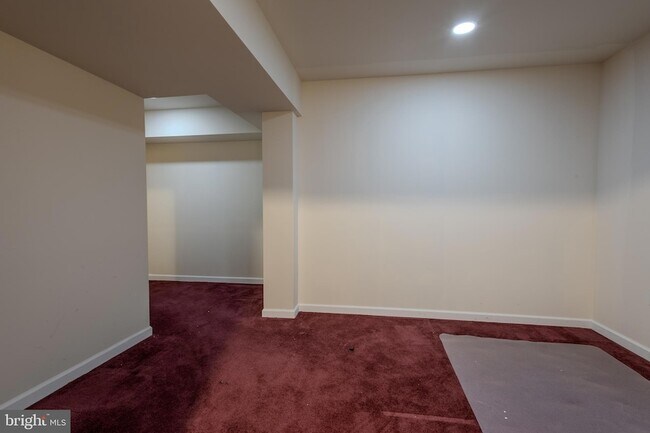 Building Photo - 3365 Alydar Rd