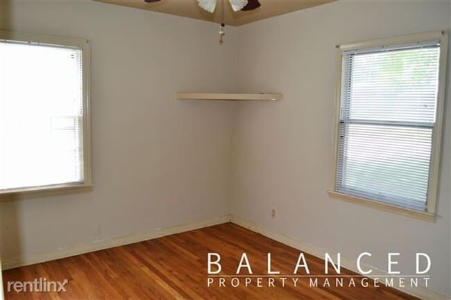 Building Photo - Don't miss out on this beautiful home!