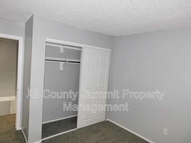 Building Photo - 3784 S Ceylon Way