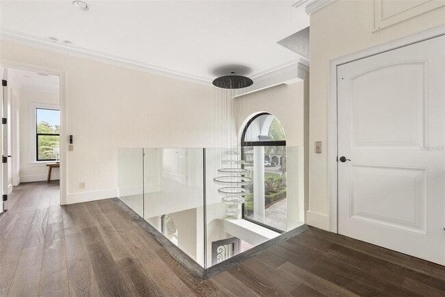 Building Photo - 801 W 2nd Ave