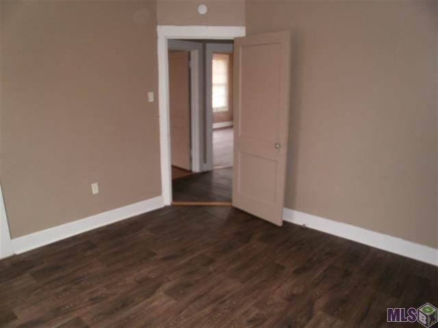 Building Photo - 2315 Beech St